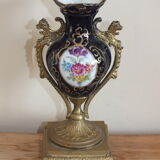 Medicis vase in porcelain