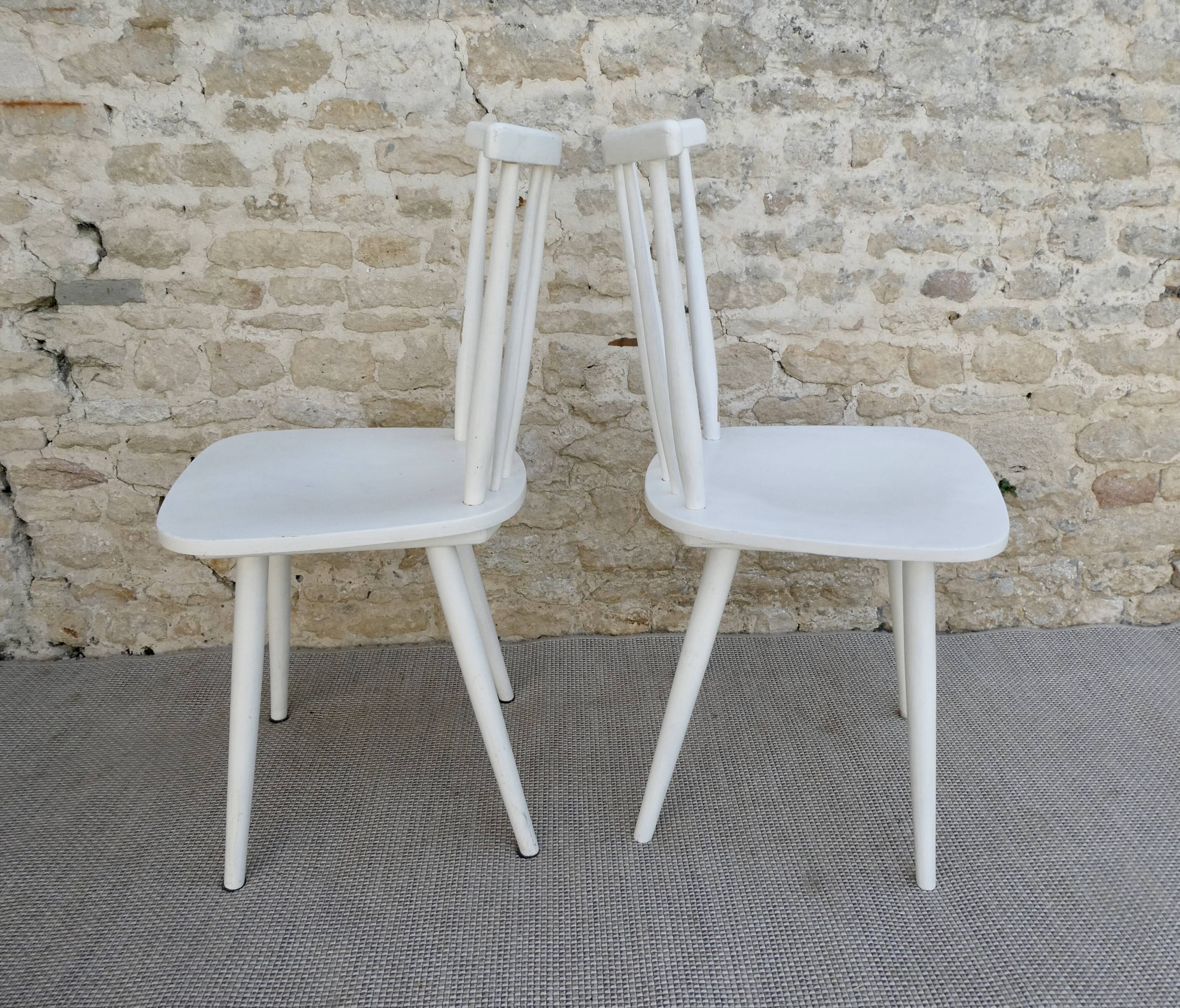Pair of chairs with bars, wooden, white patina