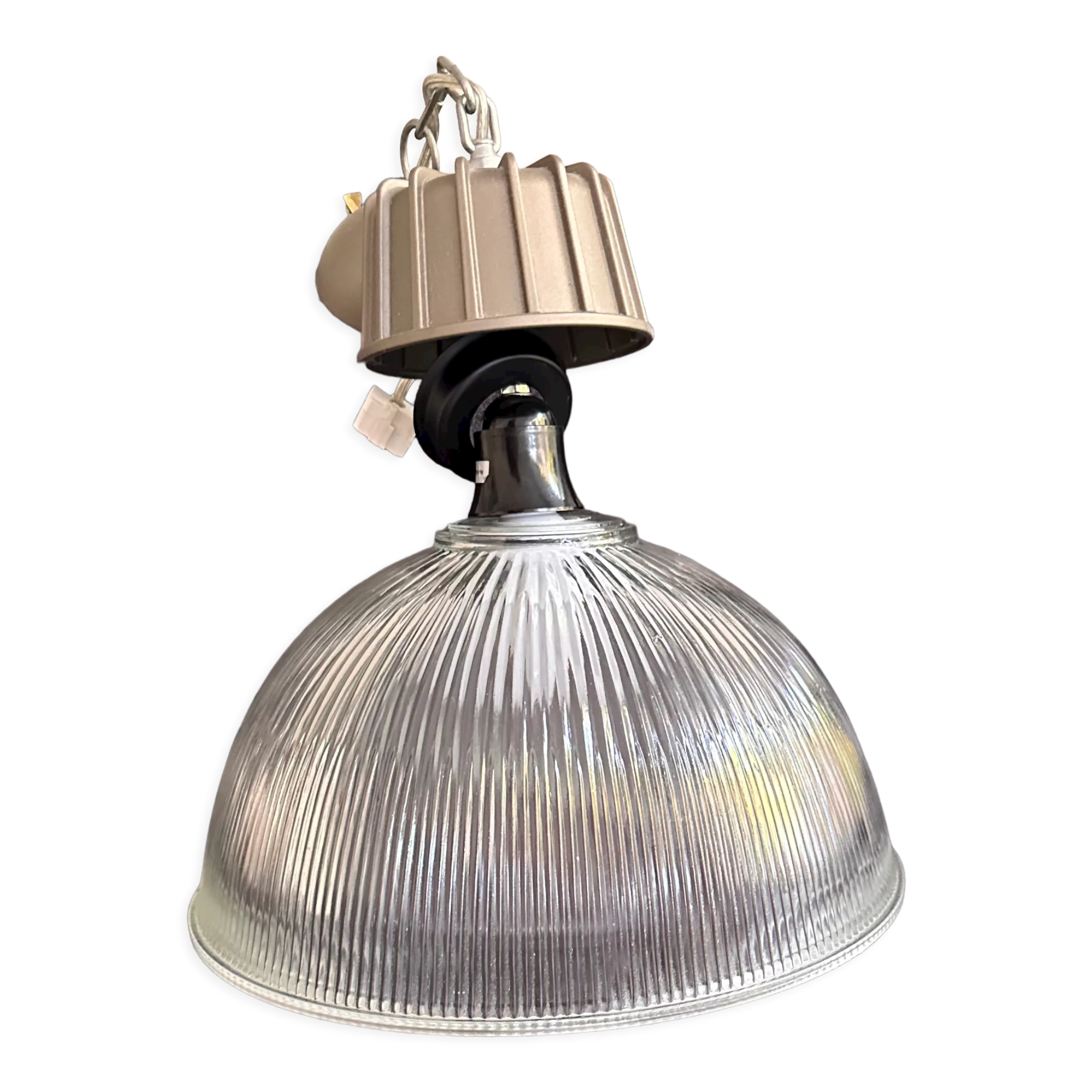 Glass kitchen suspension