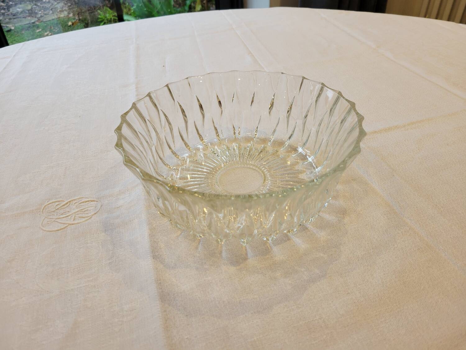Crystal salad bowl