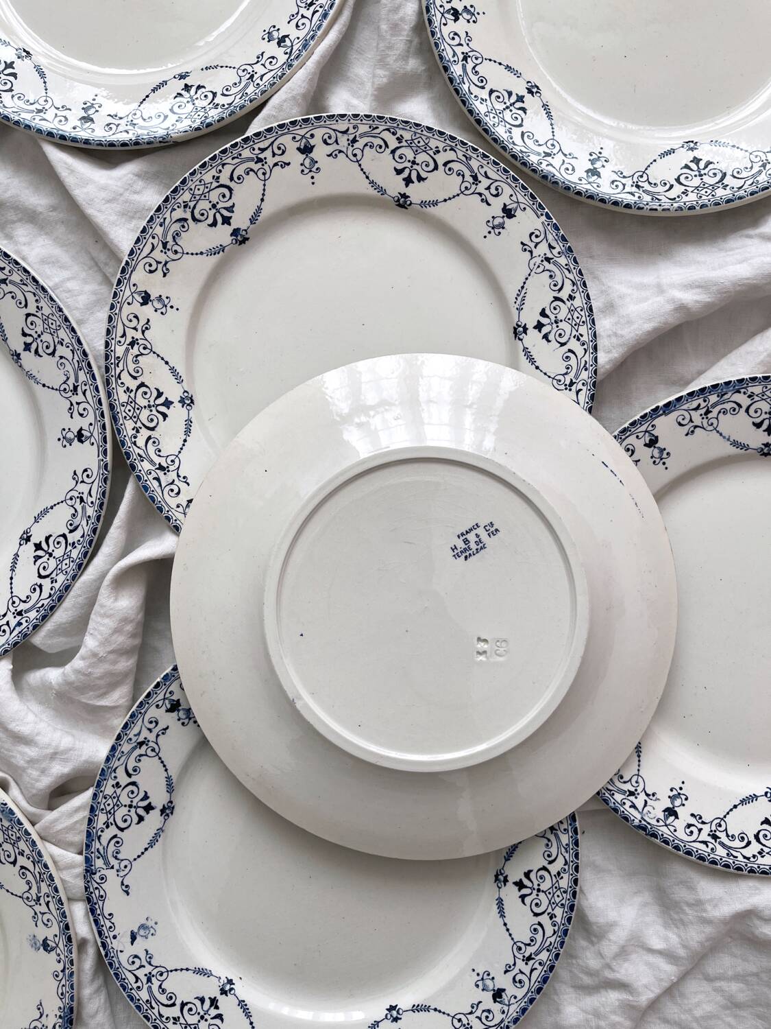 8 ironstone dinner plates “Balzac” Choisy le Roi