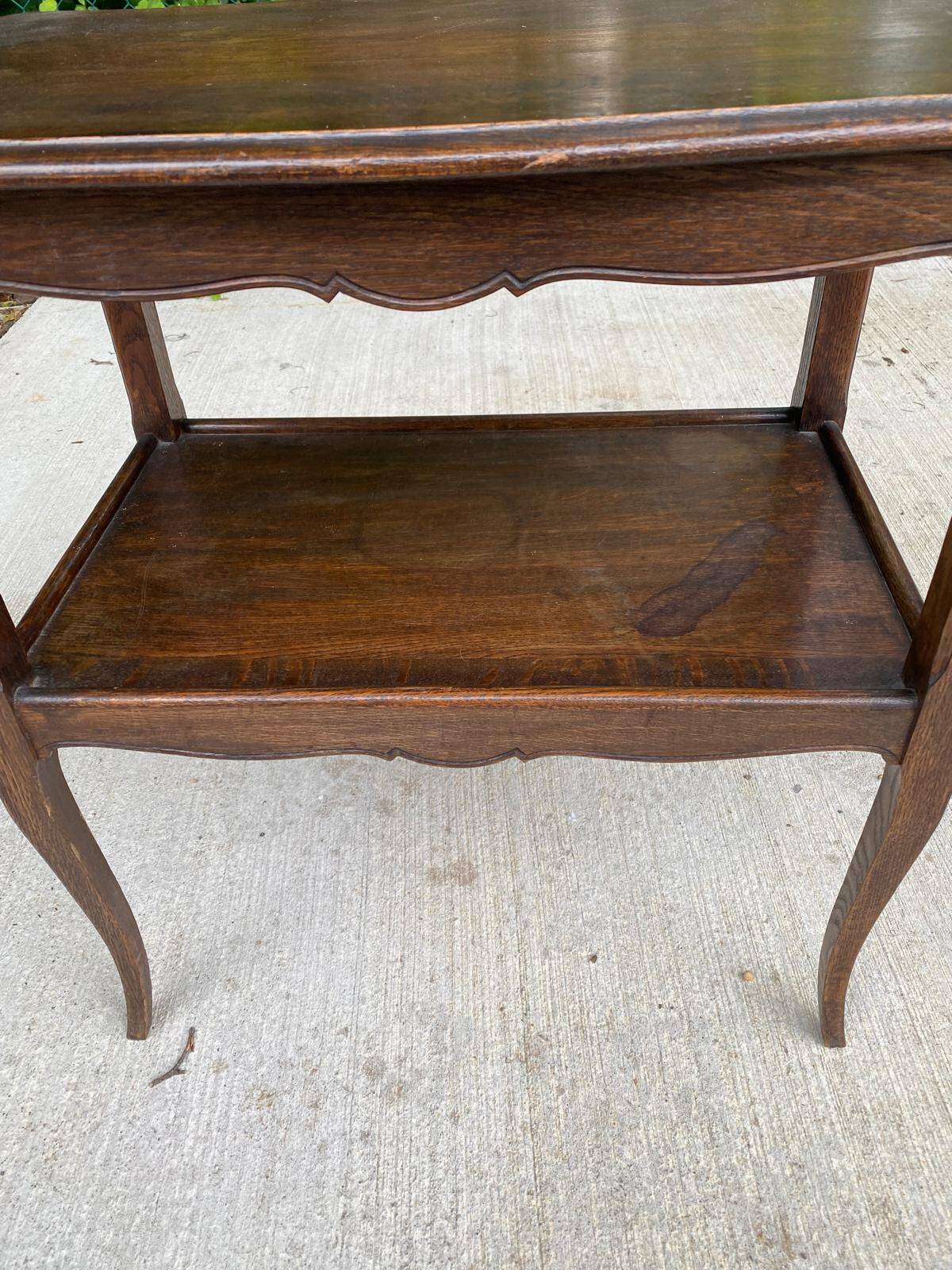 Louis XV serving trolley in solid wood with curved legs