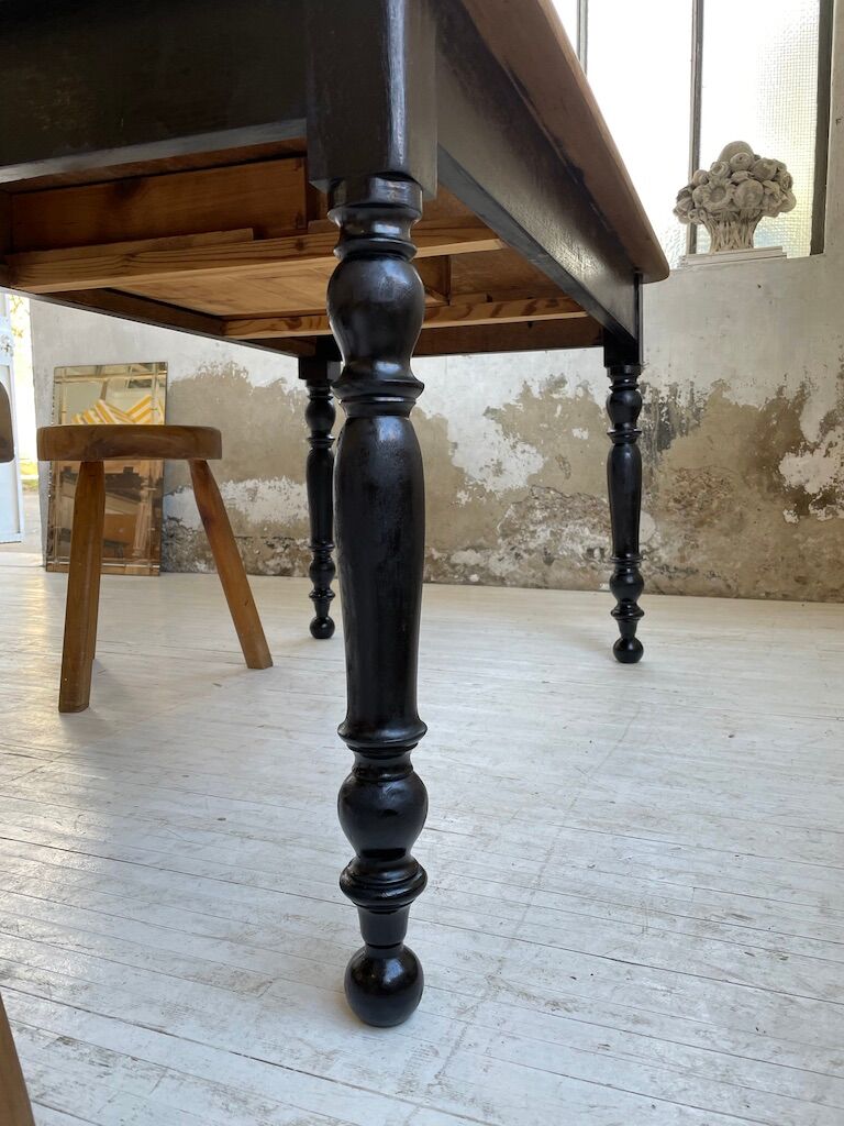 Farm bistro table in oak