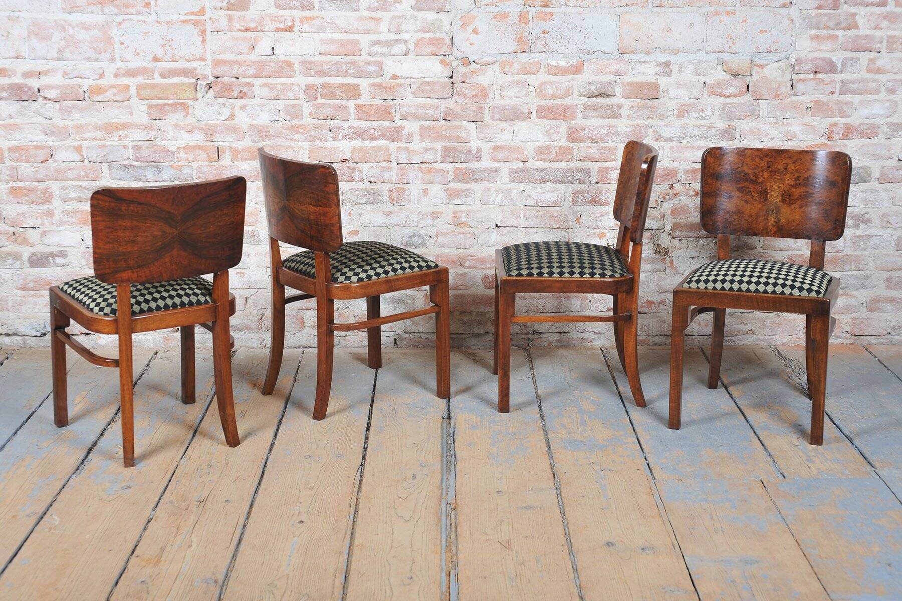 Vintage Art Deco Chairs in Beech and Walnut Veneer, Czech, 1920s, Set of 4