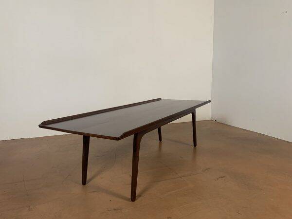 Aksel Bender Madsen coffee table