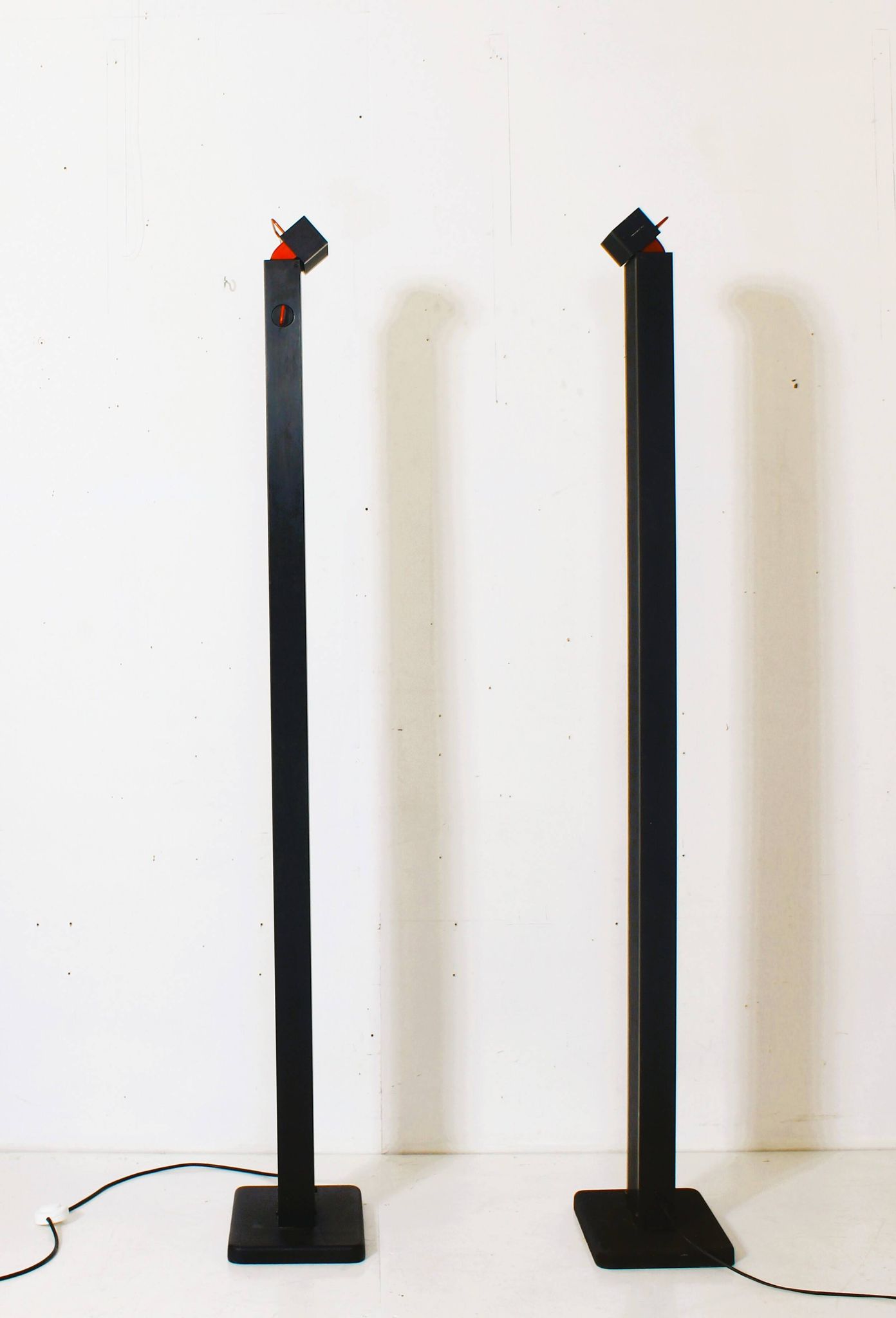 Pair of vintage Italian floor lamps "Zagar" by Silvio Carpani for Stil