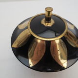 Telescopic cigarette holder in metal mushroom shape