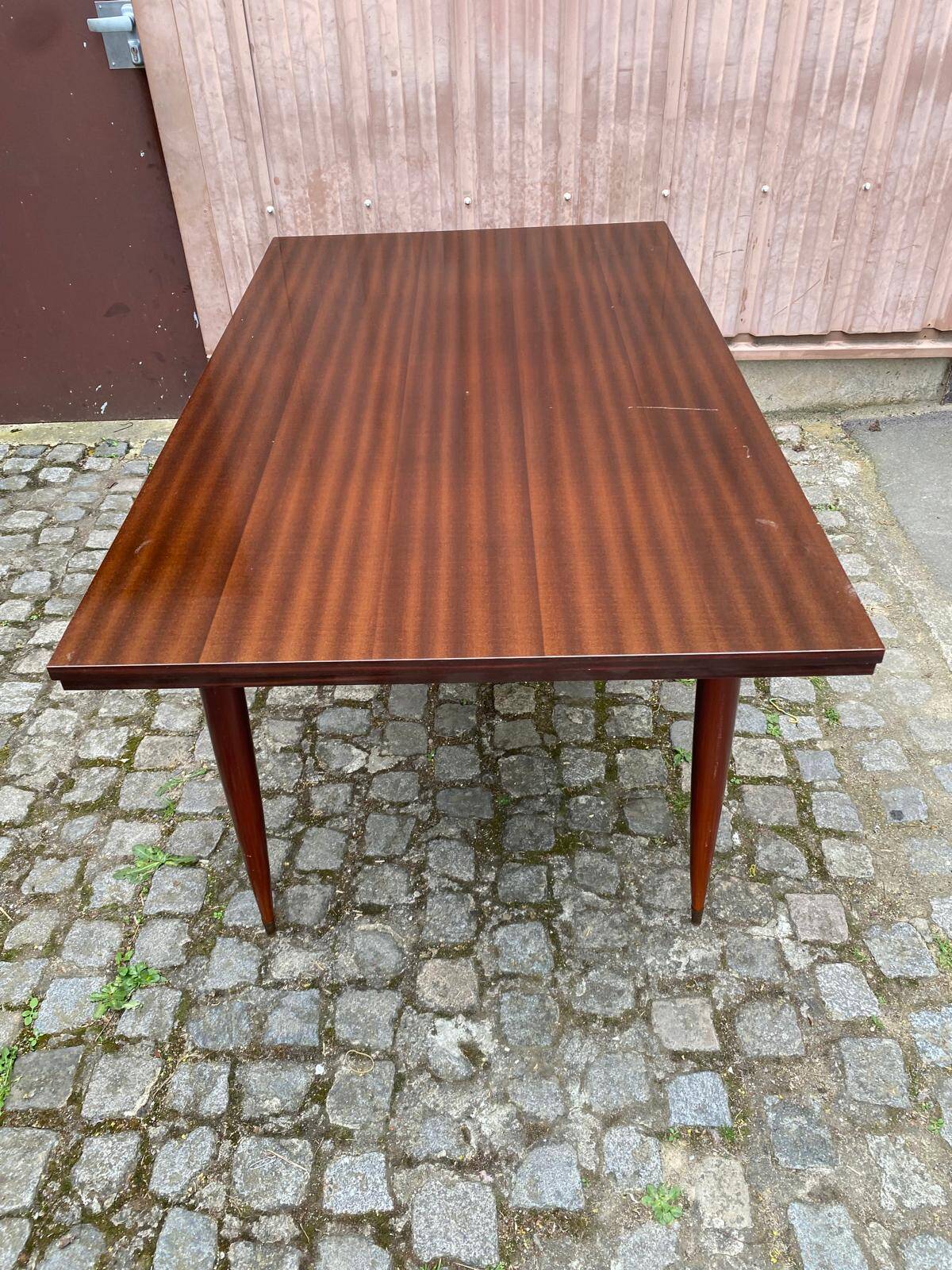 Scandinavian extendable dining table made of solid wood and rosewood, 220cm.