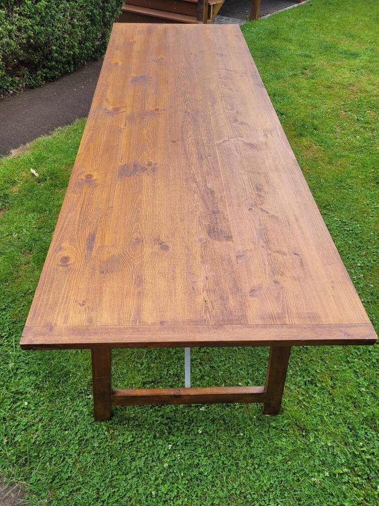 240cm folding table and its two benches