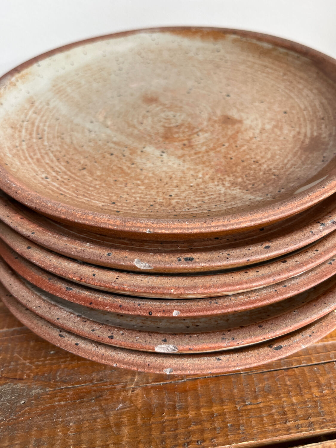 6 dessert plates in stoneware