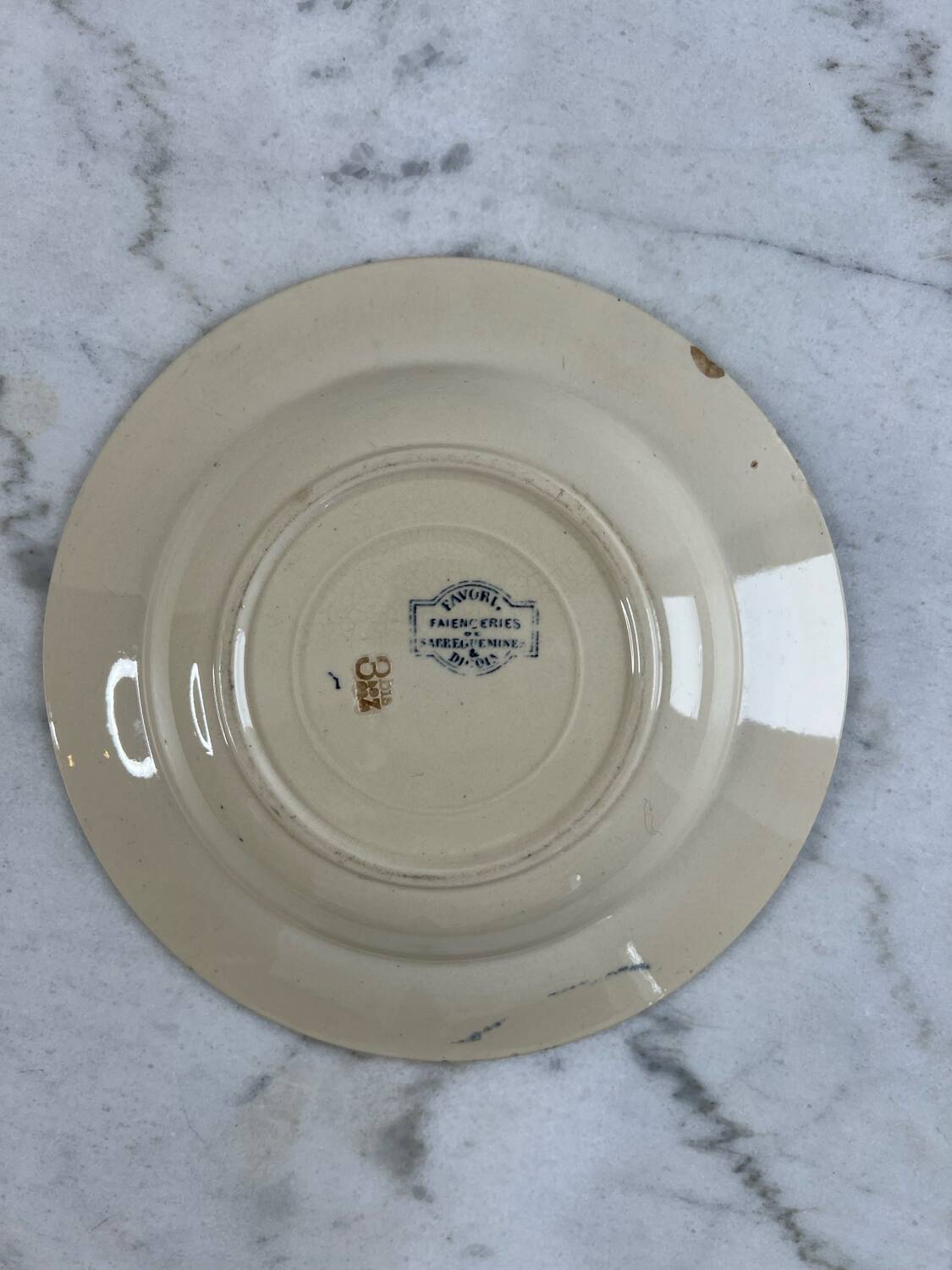 Assiette creuse terre de fer Sarreguemines Digoin Favori