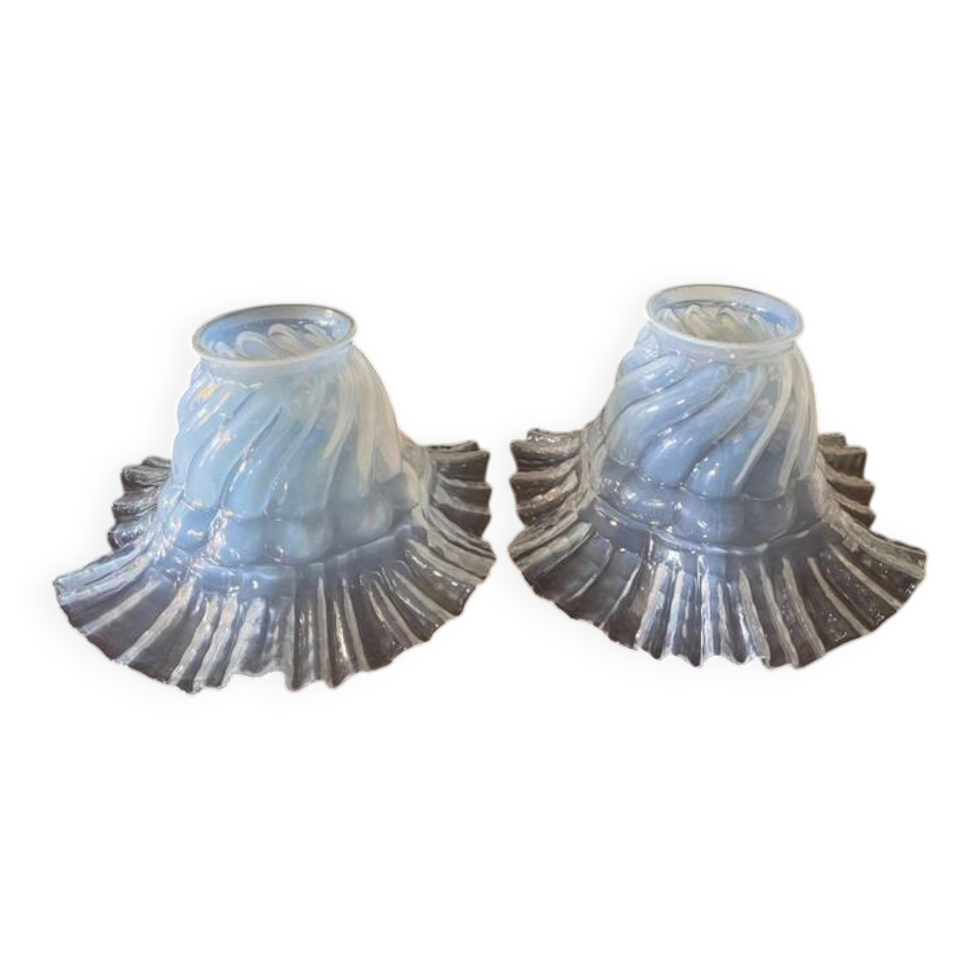 2 tulipes dentelle en opaline
