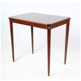 Table d’appoint décorée d’ornements en bronze en acajou clair
