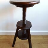 Architect's snuff with dark wood screws