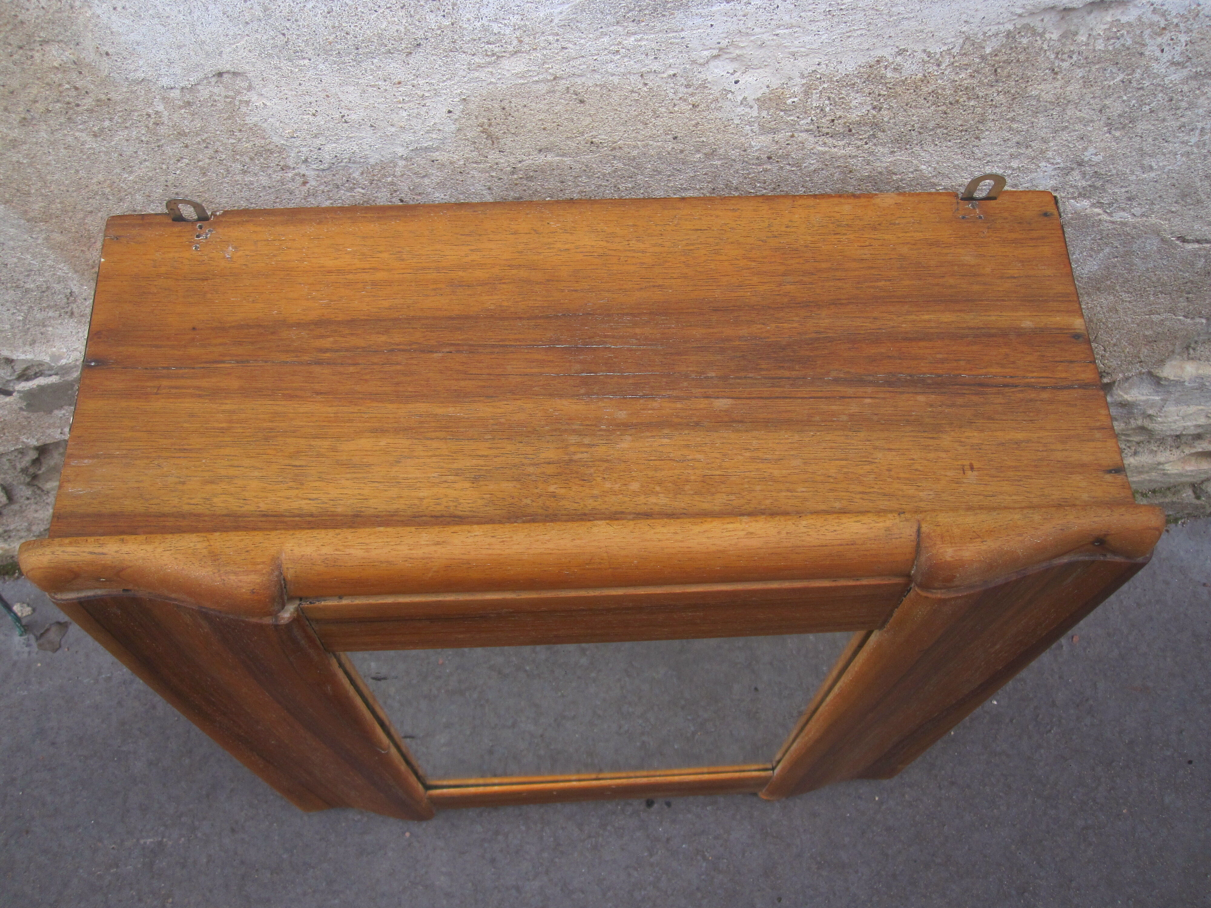 toilet Cabinet or pharmacy