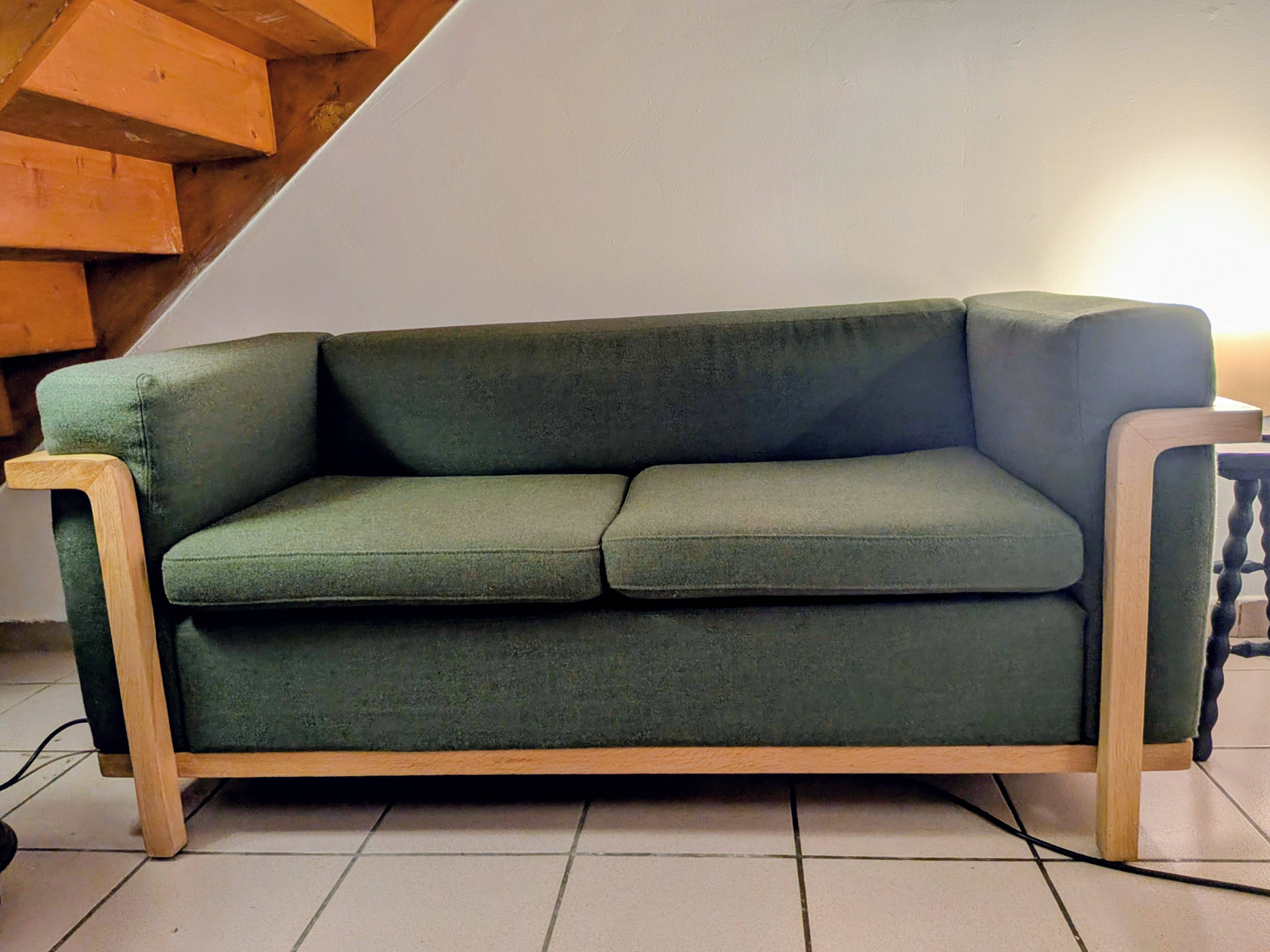 Two-seater canapé in solid oak and patterned fabric - Cobbelwood model