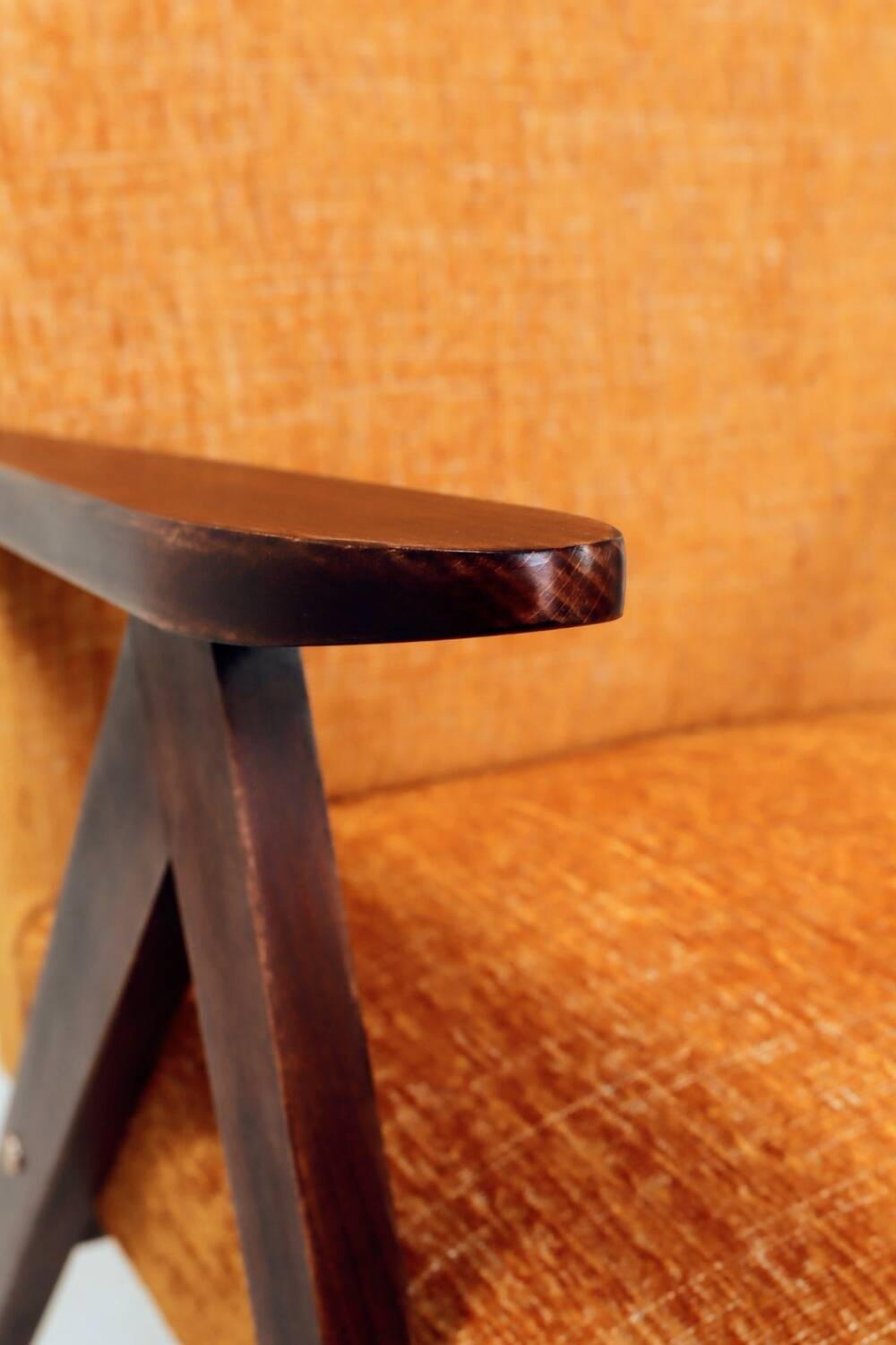 Pair de fauteuils vintage tissu orange l'année 1980