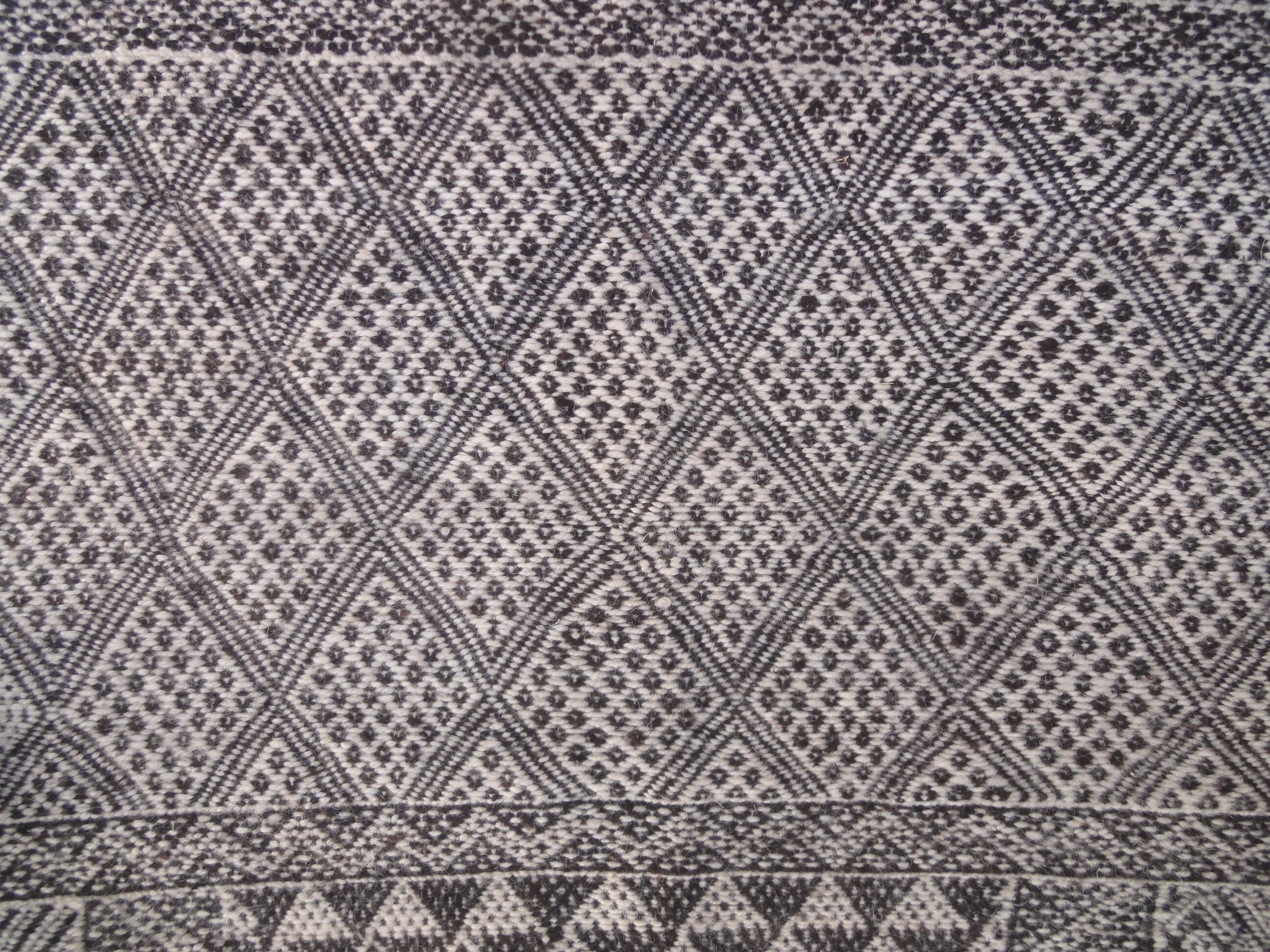Carpet Zanafi 242 x 155 cm