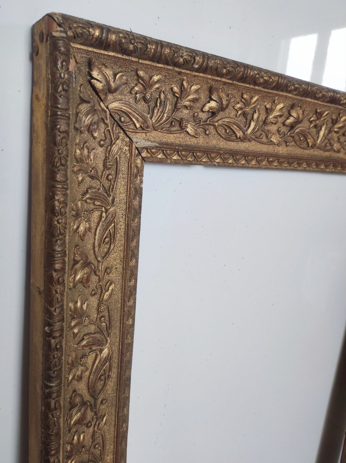 Old frame montparnasse 64x54 cm