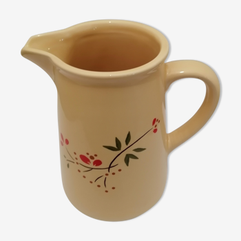 Vintage pitcher in ceramic
