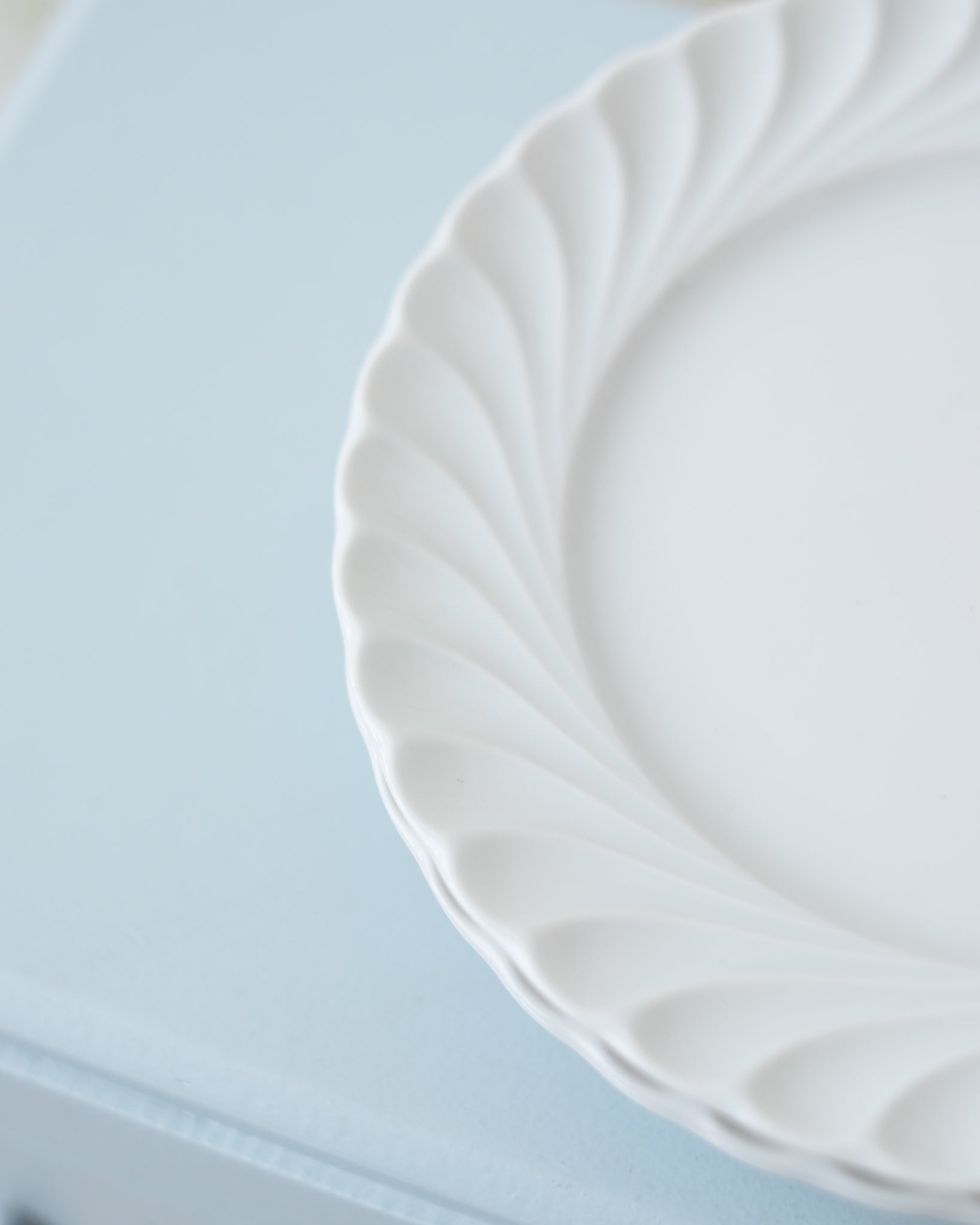 4 Haviland plates in white porcelain