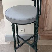 Tabouret en bronze dans l esprit de Giacometti
