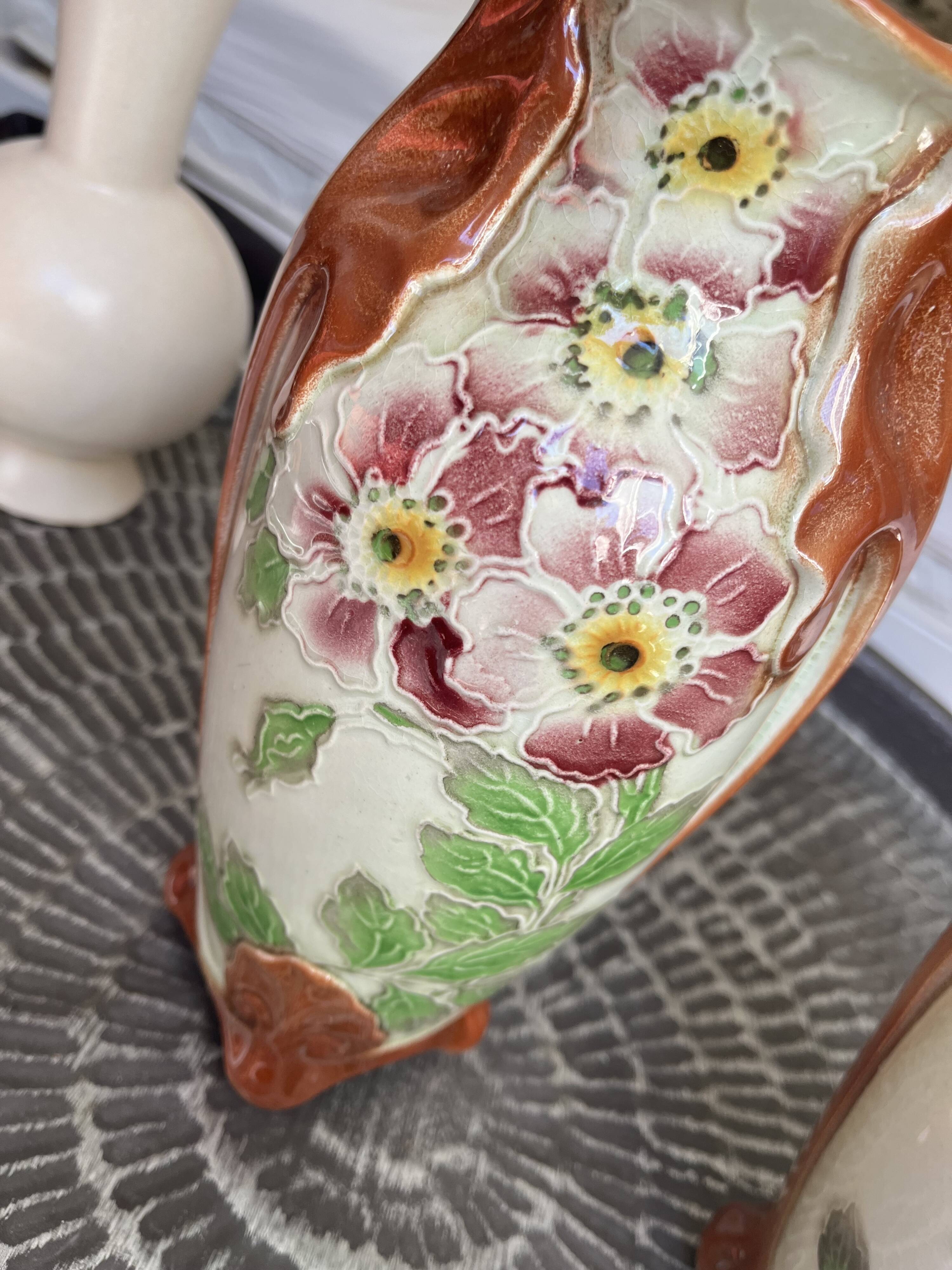 Paire de vase barbotine art nouveau