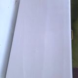 Ancienne commode en bois peint et pitchpin