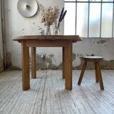 Maison Regain round elm table