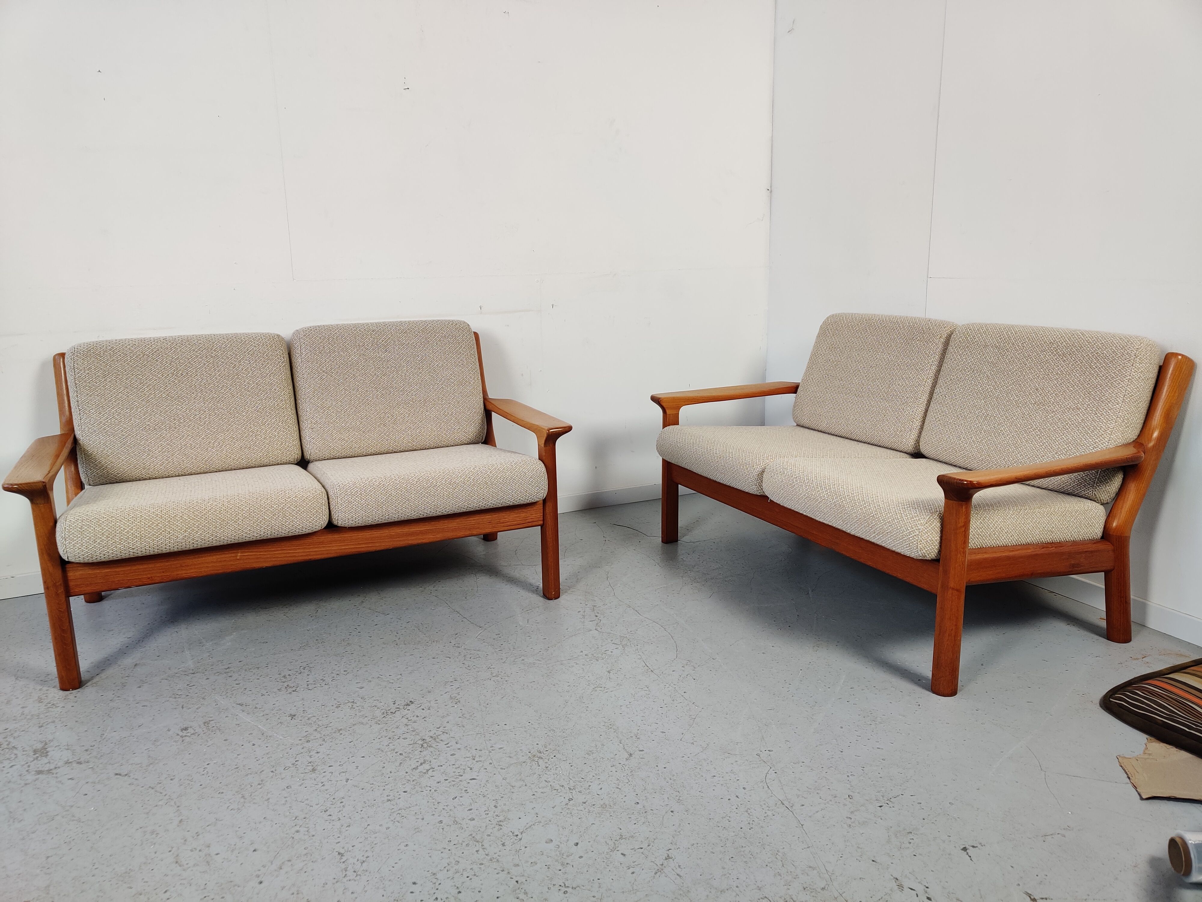 Juul Kristensen 2-seater teak sofa for Glostrup, Denmark 1960s