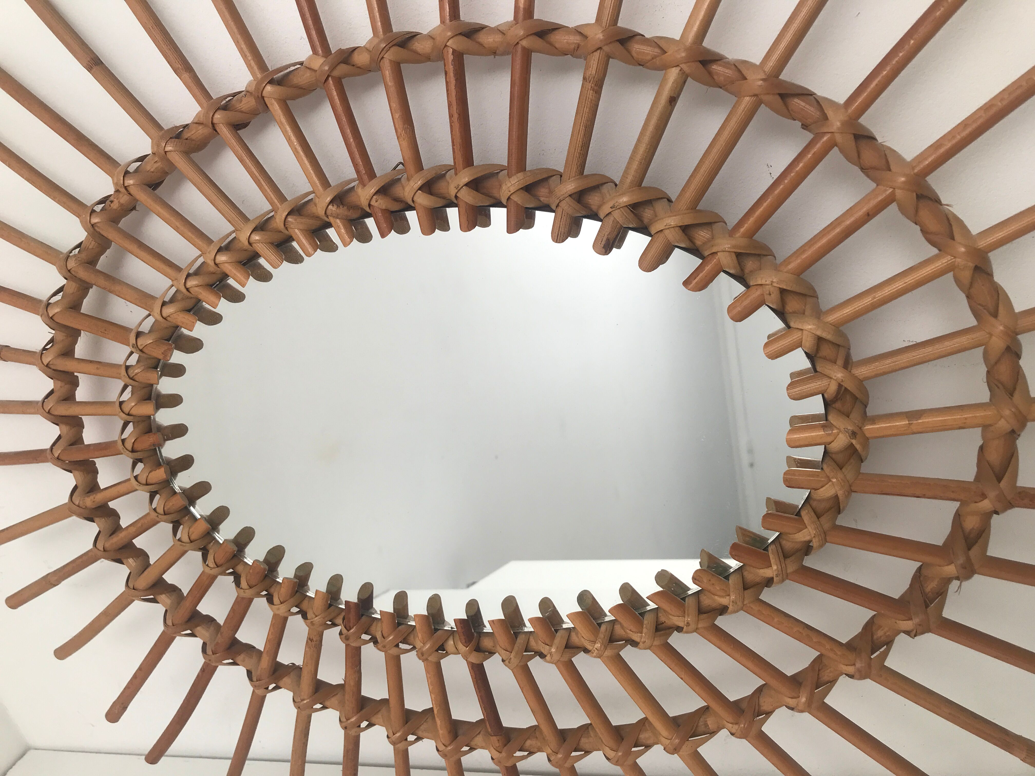 Vintage rattan oval mirror 60/70