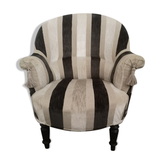 Toad armchair