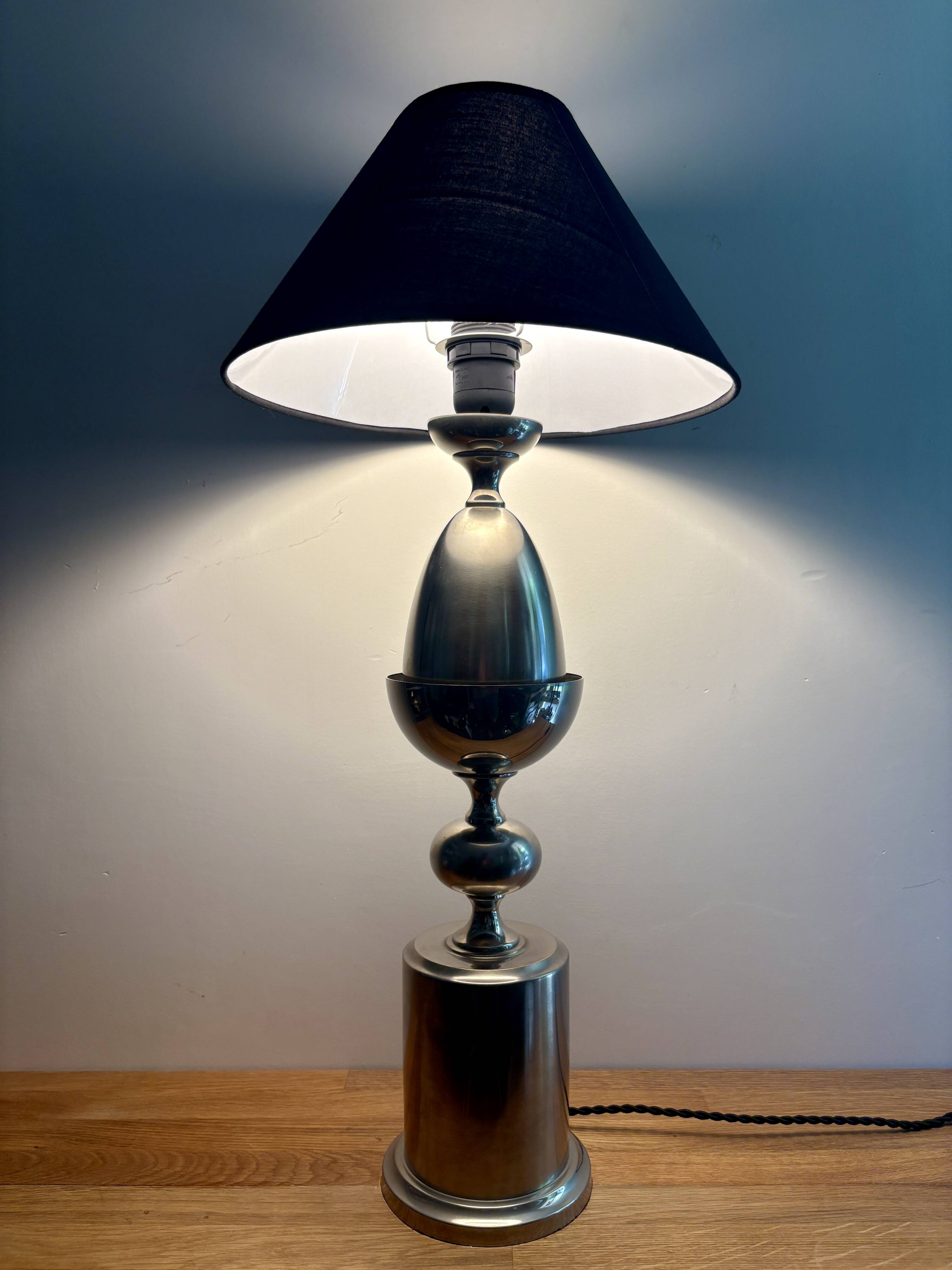 Table lamp Maison Barbier model Egg