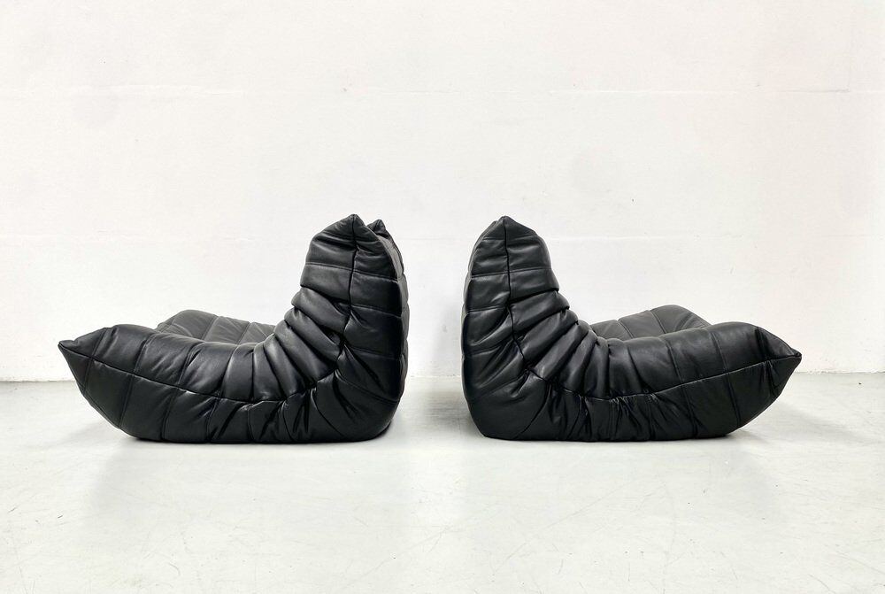 Togo lounge chairs in black leather attributed to Michel Ducaroy for Ligne Roset, set of 2