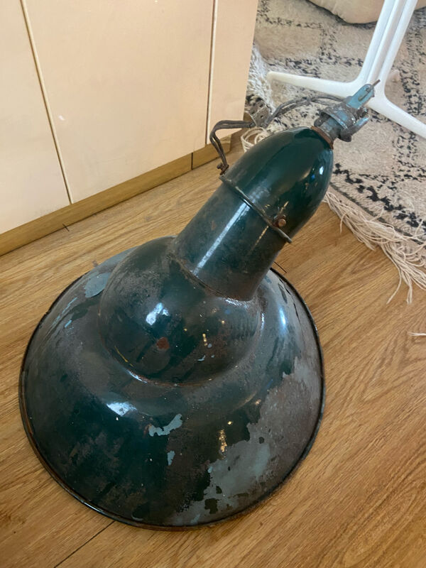 Suspension murale de la SNCF vintage