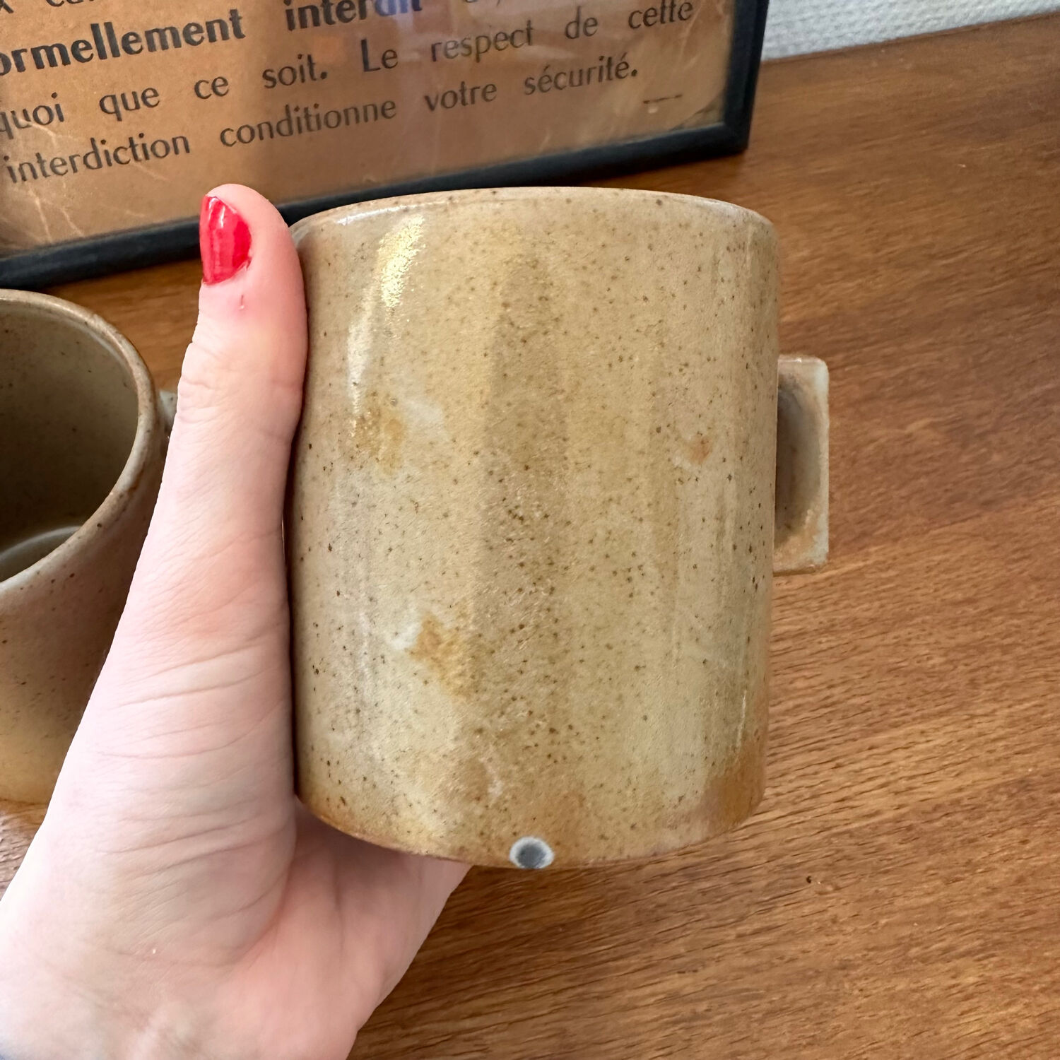 Set of 2 stoneware mugs