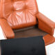 Fauteuil pivotant en cuir scandinave des années 1970