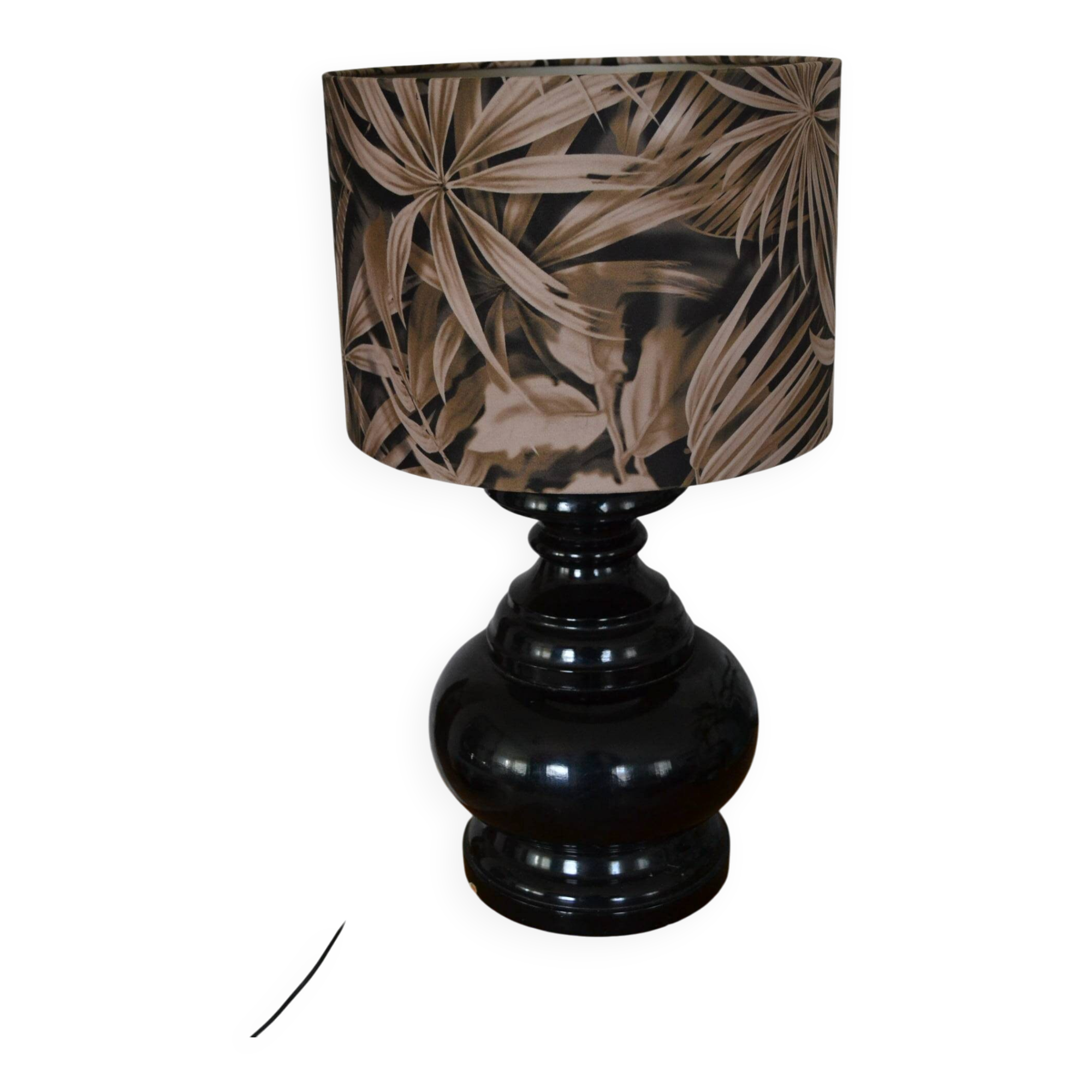 Turned wood lamp