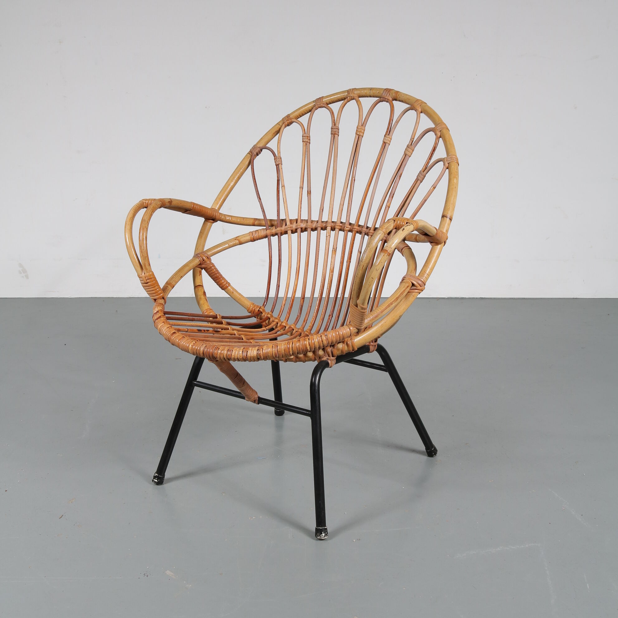 Vintage rattan chair