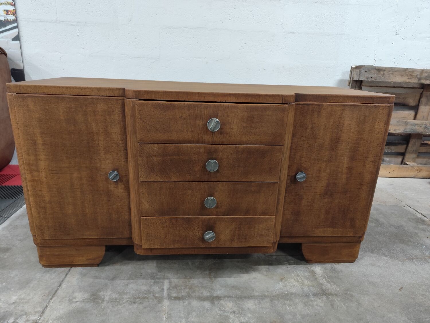 Vintage 1950s chest of drawers