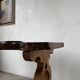 Table artisanale en orme massif, art populaire
