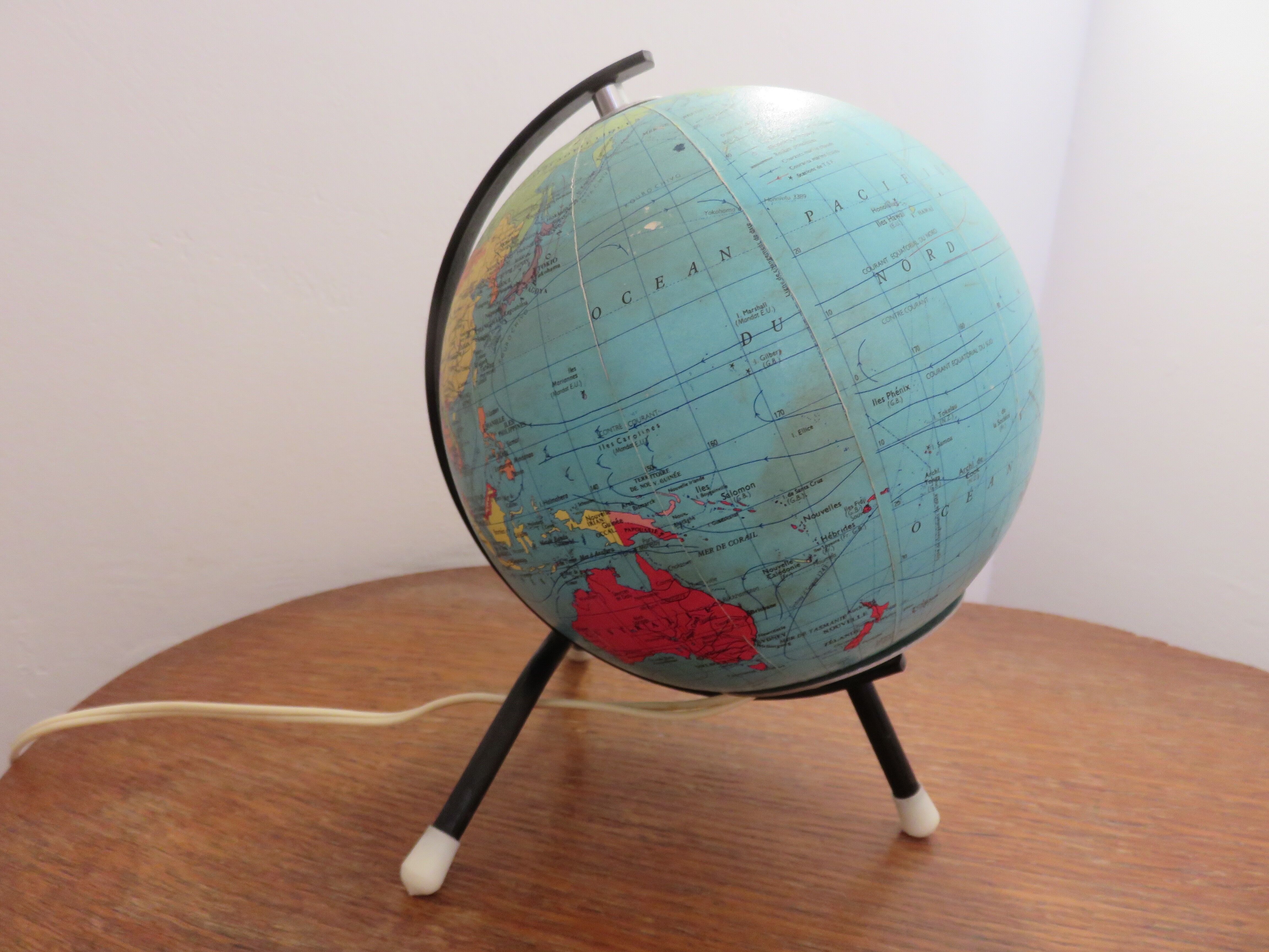 Earth Globe Taride tripod enlightened from the 60s