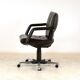 Fauteuil cuir "Figura" de Mario bellini pour Vitra