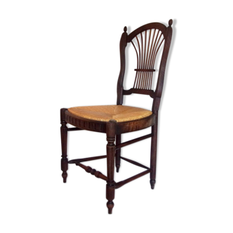 Chaise paillée en bois naturel avec dossier en forme de lyre