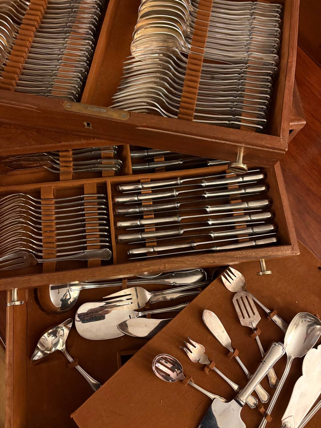 Silver-plated metal cutlery set Ercuis model Valençay - 148 pieces