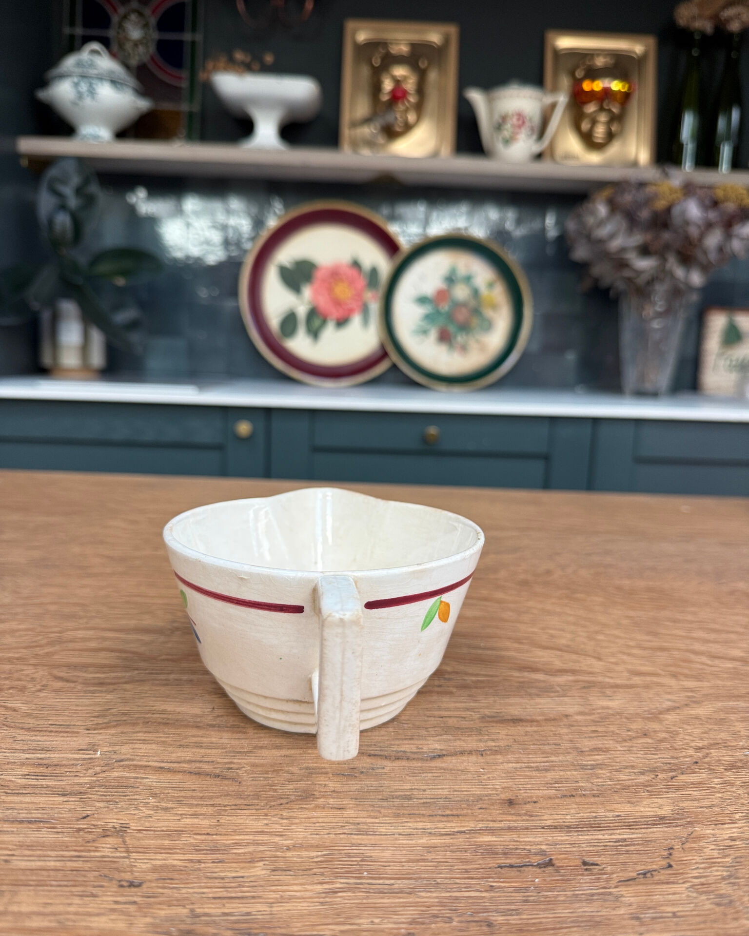 Yasmina milk jug Gien