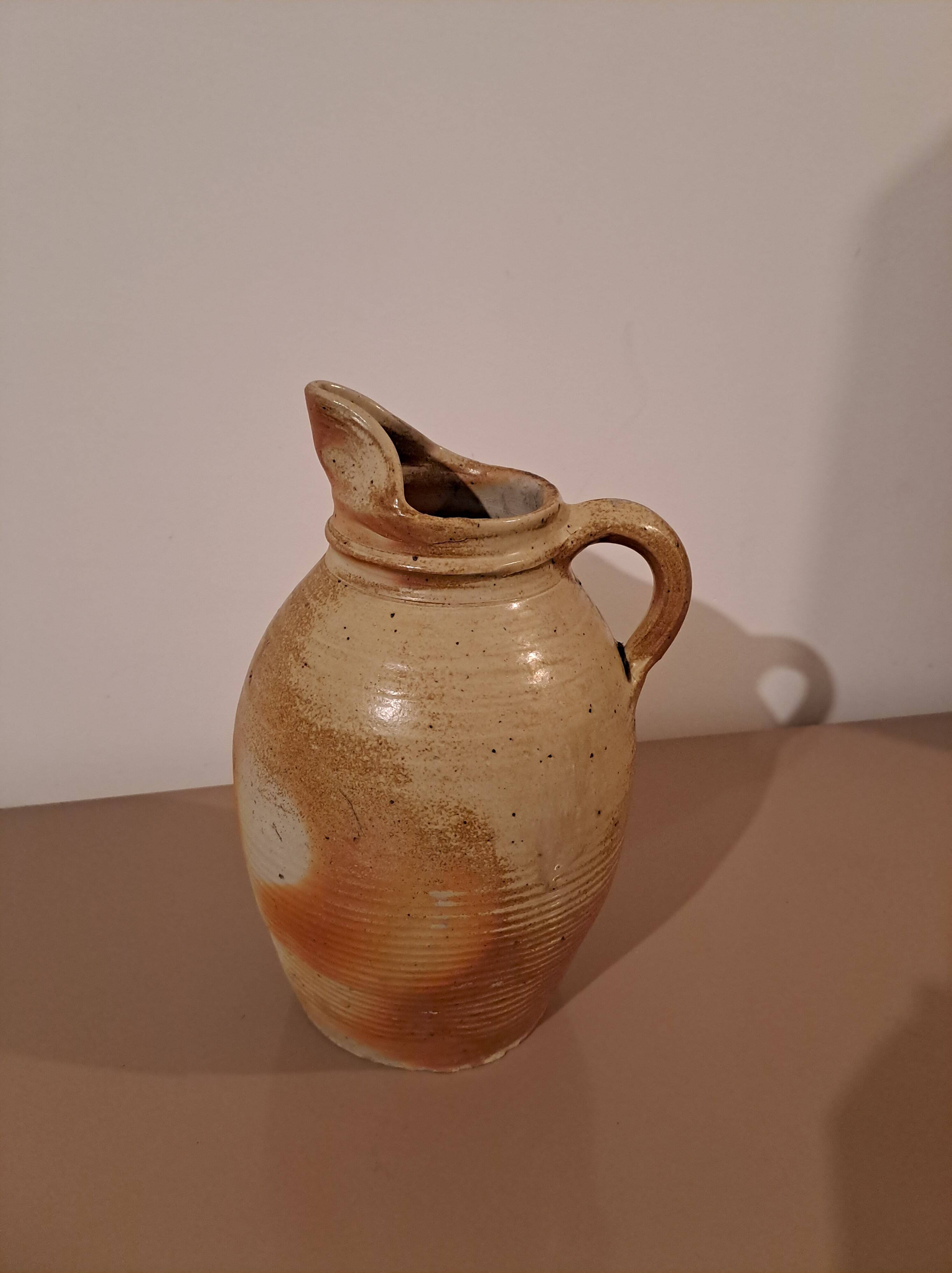 Pichet vintage en grès émaillé