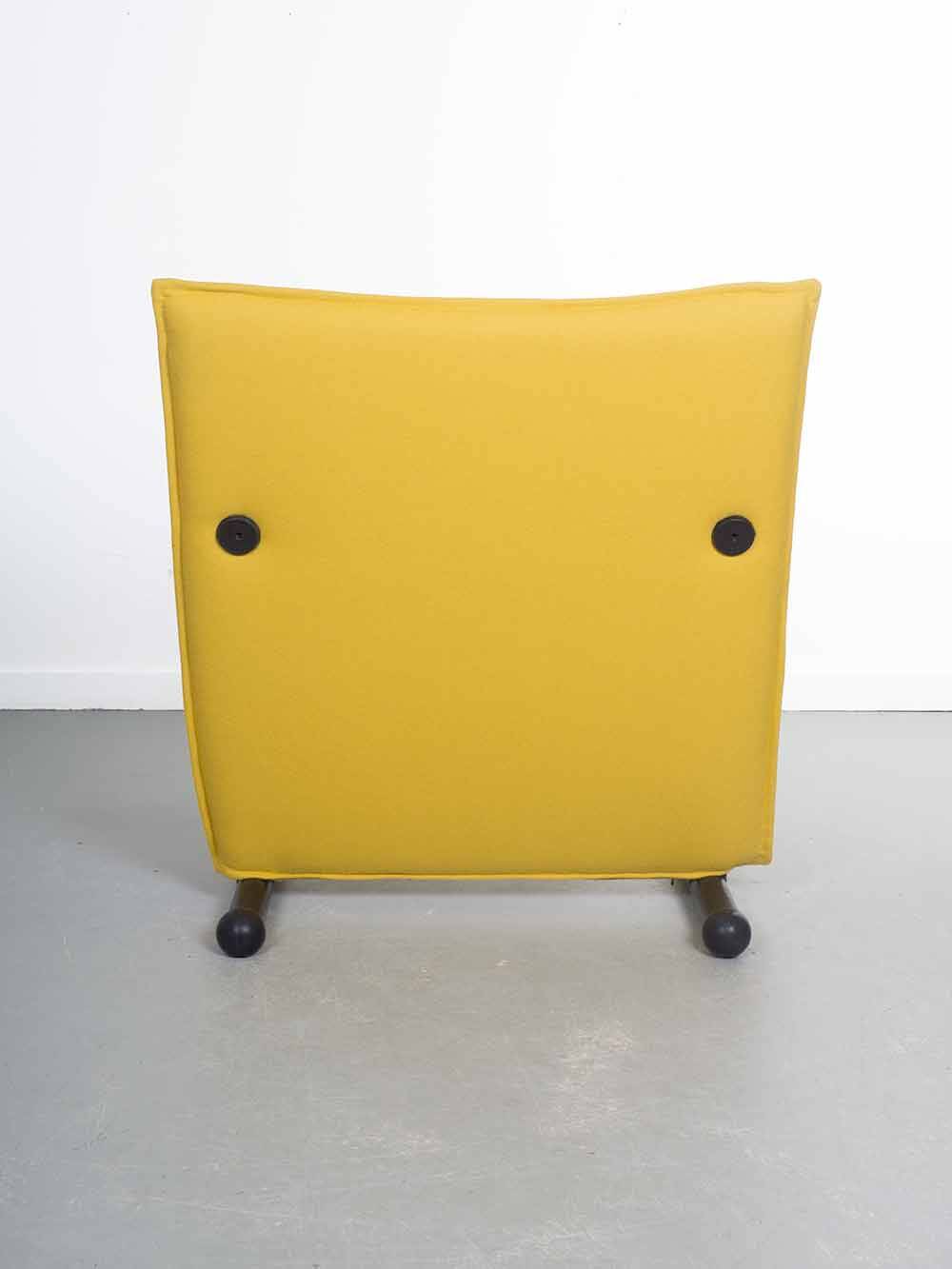 Arflex T-line chair – Burkhard Vogtherr