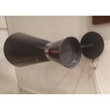 Double cone wall light