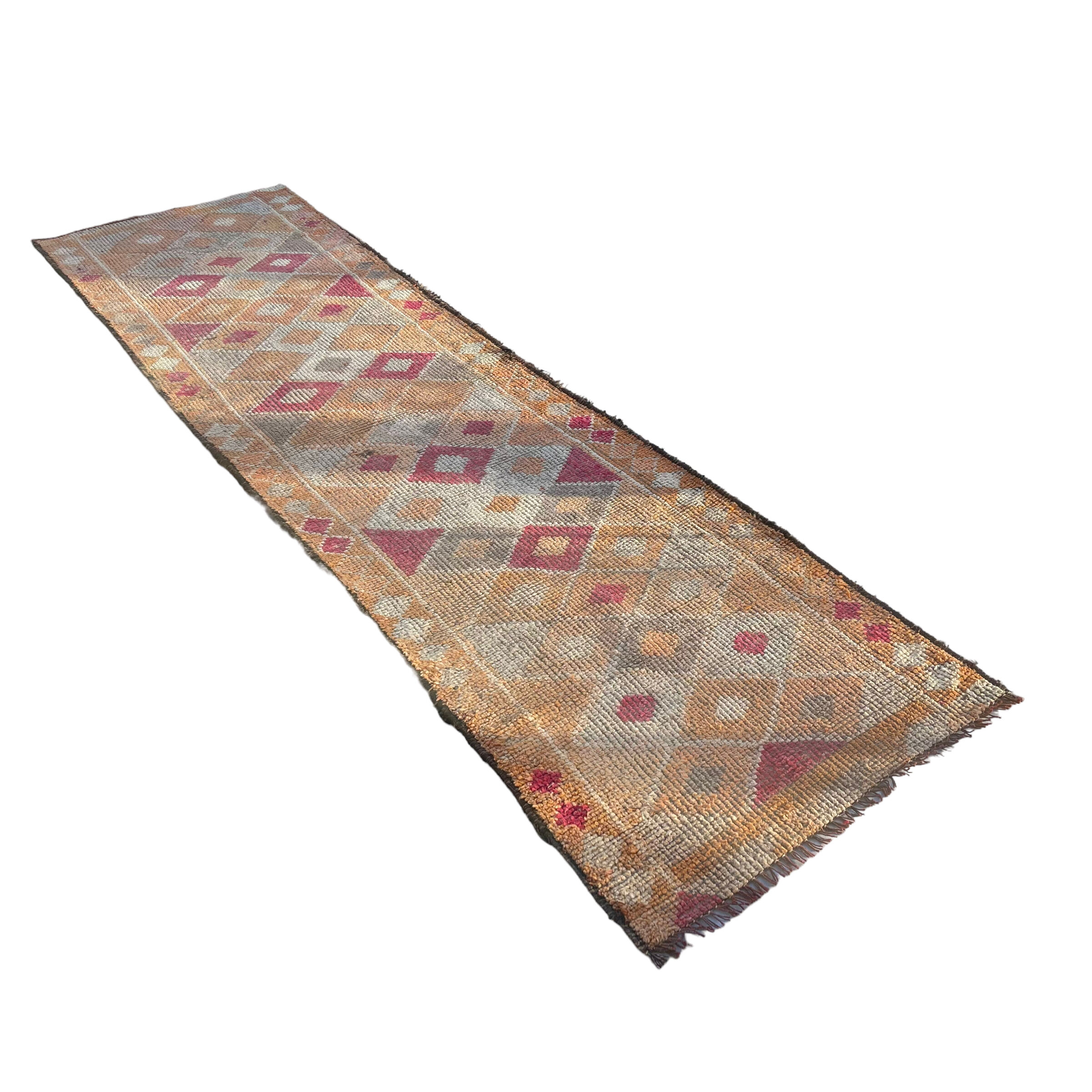 Vintage kurdish herki rug runner, 315 x 88 cm